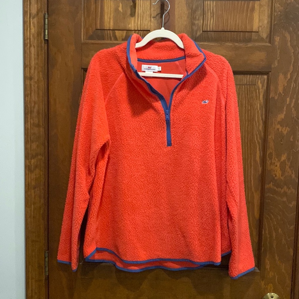 Vineyard Vines- 1/4 zip pullover Size L